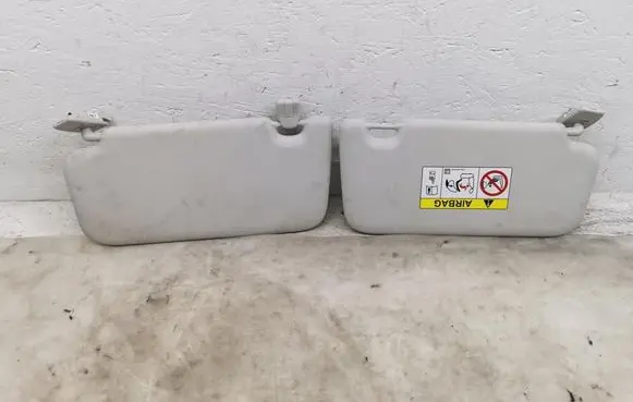 Ford Focus Sun visor