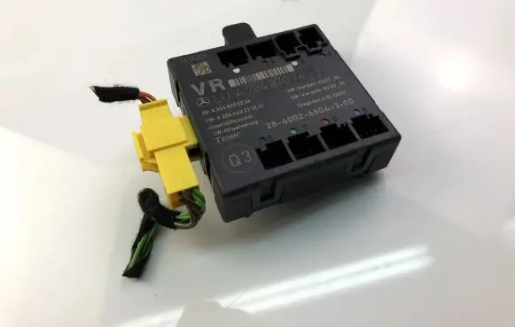 Mercedes-Benz C W204 Other control units/modules A2048707426