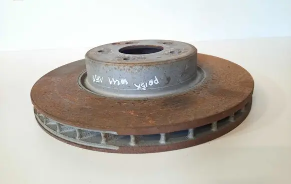 Mercedes-Benz E W211 Front brake disc 00000