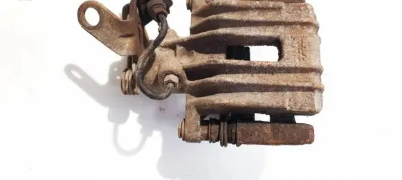 Audi A3 S3 8P Rear brake caliper 451b