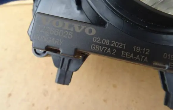 Volvo XC60 Indicator stalk 62266025 02082021 GBV7A2