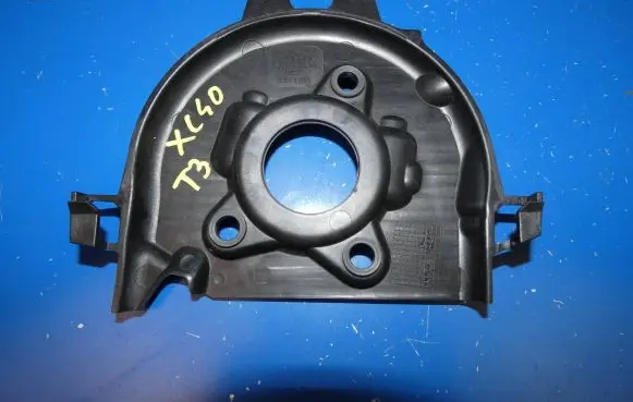 Volvo XC40 Timing belt guard (cover) 32208949 AD886