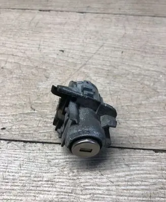Mercedes-Benz C W205 Ignition lock A0997609500
