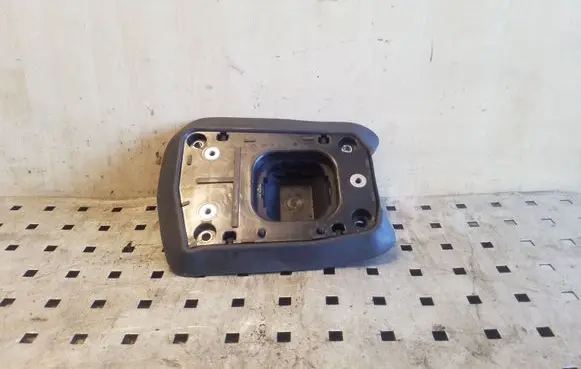 BMW X3 E83 Gear shift cable bracket 3404178