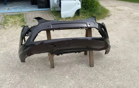 Opel Zafira C Front bumper 13300485