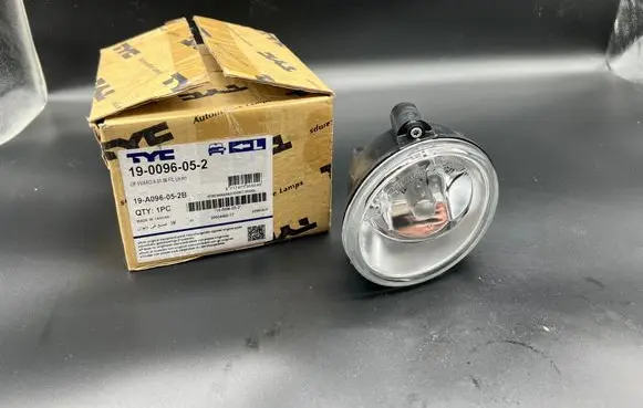 Opel Vivaro Front fog light 91160027 4408447 2615500Q03