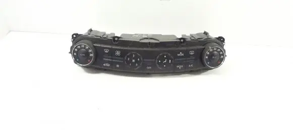 Mercedes-Benz CLS C219 Climate control unit