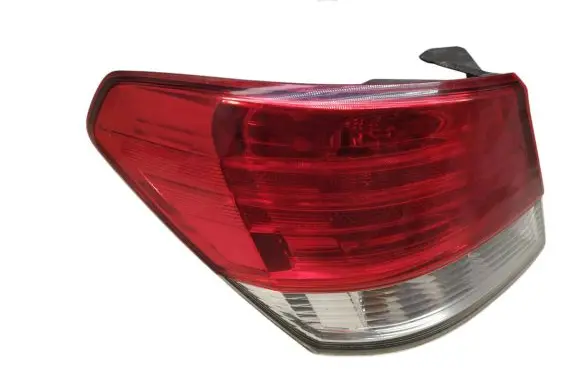 Subaru Legacy Rear/tail lights 22020068