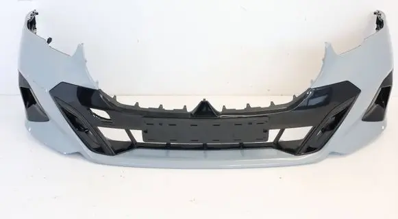 BMW i5 G60 Front bumper 678097540
