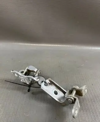 Toyota C-HR II Rear door hinge set ES03