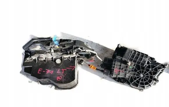 BMW X6 E71 Rear door lock 7315023