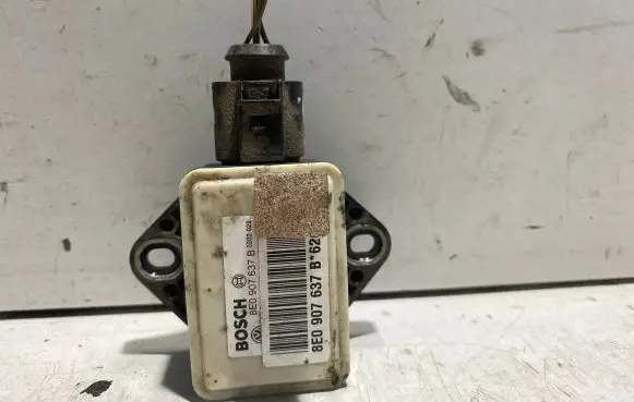 Audi A4 S4 B6 8E 8H ESP acceleration yaw rate sensor 8E0907637B 6261283DT1