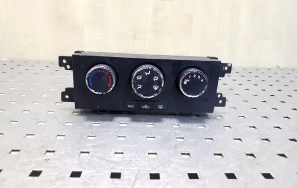 Opel Antara Climate control unit 96820193