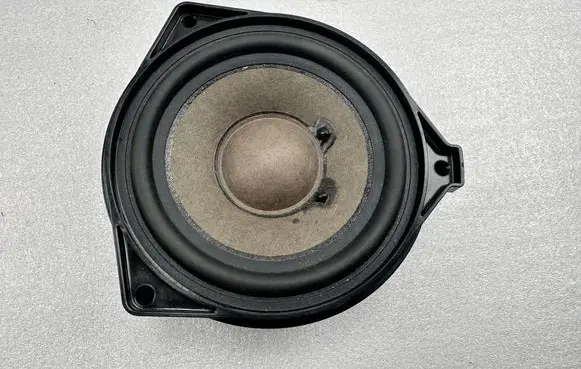 Mercedes-Benz S W222 Panel speaker A2228200602