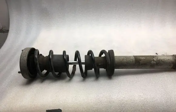 BMW 5 E60 E61 Rear shock absorber with coil spring 33527905315 105413 H6052M