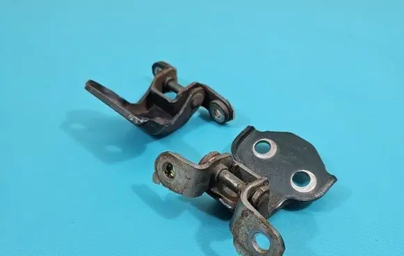 Opel Monterey Rear door hinge set IMPRK1463050