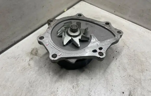 Toyota Avensis T250 Water pump TH600K36