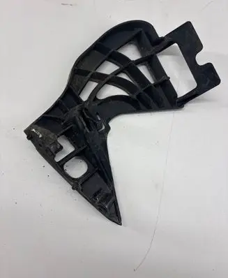 BMW 5 G30 G31 Front bumper mounting bracket 7385347 15067010