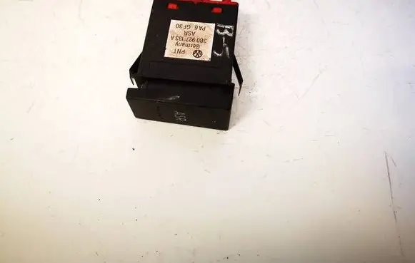 Volkswagen PASSAT B5 Traction control (ASR) switch 3B0927133A