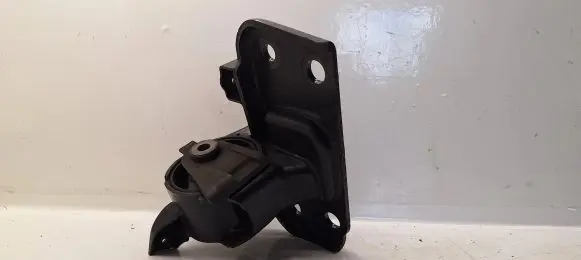 Toyota Auris 150 Engine mount bracket 123720R020