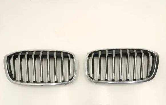 BMW 2 F46 Front bumper upper radiator grill 5A3CE51 5A3CE52