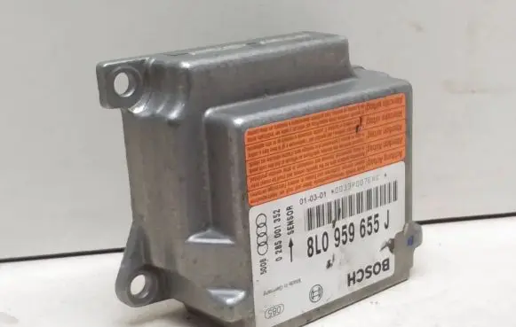 Audi A3 S3 8L Airbag control unit/module 0285001352