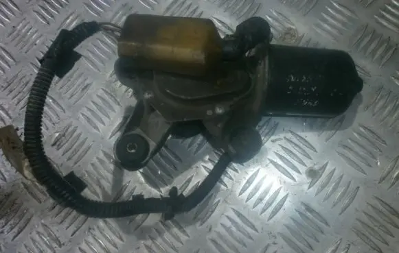 Nissan Sunny Wiper motor