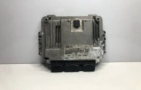 Mazda 3 I Engine control unit/module 6M6112A650BB