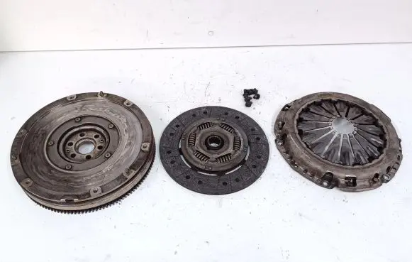 Ford Kuga II Clutch set kit LC03LD010B BG91BF BG917550BD