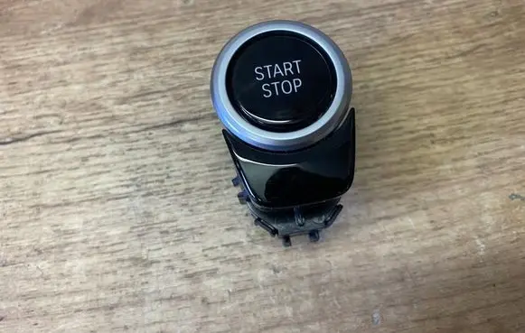 BMW 5 G30 G31 G38 Engine start stop button switch 6835088