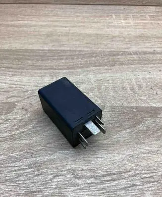 Volkswagen Golf III Other relay 357906121 05340100 117