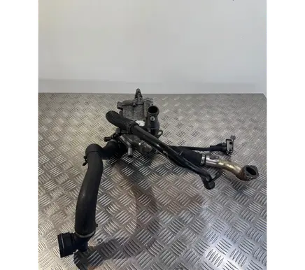 Jaguar XE EGR valve cooler G4D39F464AD