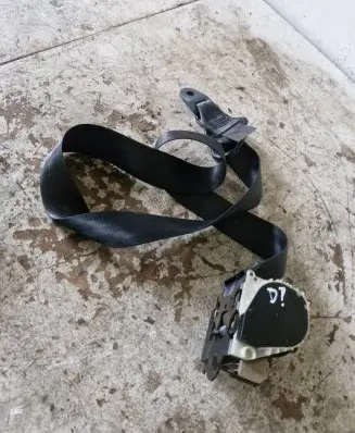 Citroen C3 Front seatbelt