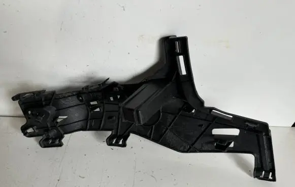 Volvo S60 Front bumper mounting bracket 31455653