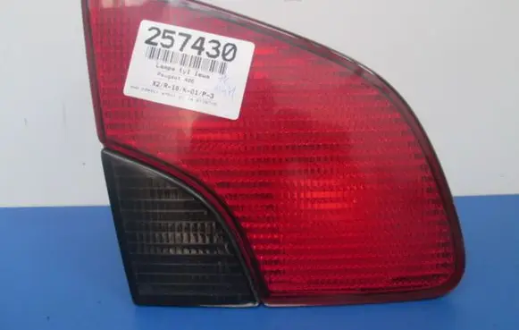 Peugeot 406 Rear/tail lights