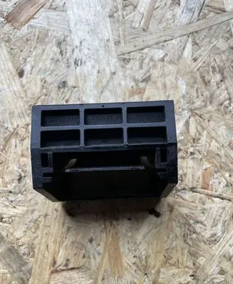 BMW X5 F15 Radiator mount bracket 7533537
