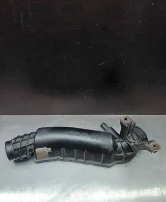 Mercedes-Benz CLK A209 C209 Intercooler hose/pipe A2710901537