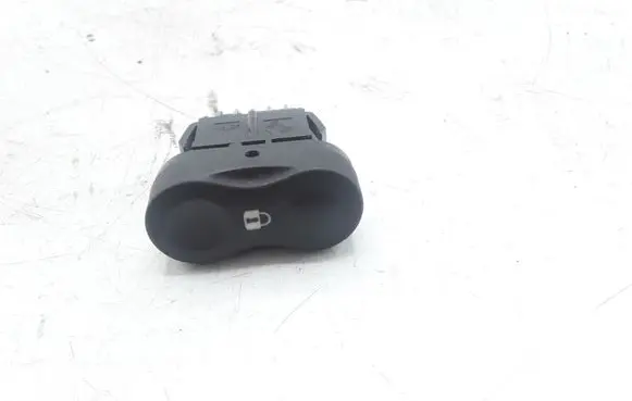 Dacia Logan I Central locking switch button E2311115