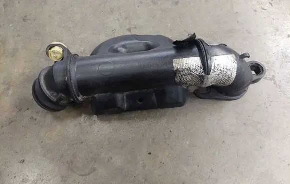 Peugeot 207 Air intake hose/pipe 9653777980