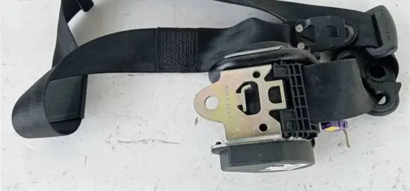 Audi A8 S8 D3 4E Front seatbelt 4E2857706