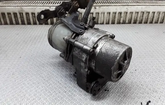 Volkswagen Polo IV 9N3 Power steering pump 995077030 114476A 02D25JA3016