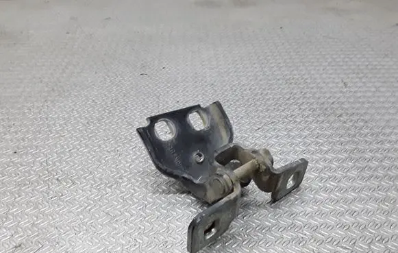 Jeep Grand Cherokee (WJ) Rear door lower hinge