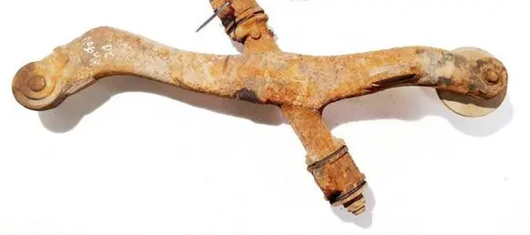 Opel Movano A Front lower control arm/wishbone 