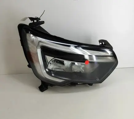 Renault Master III Headlight/headlamp 260105567R