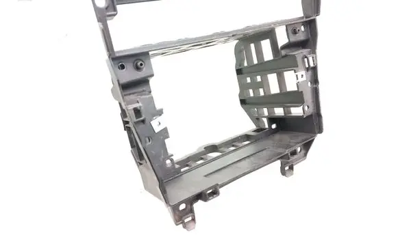 Radio/GPS head unit trim
