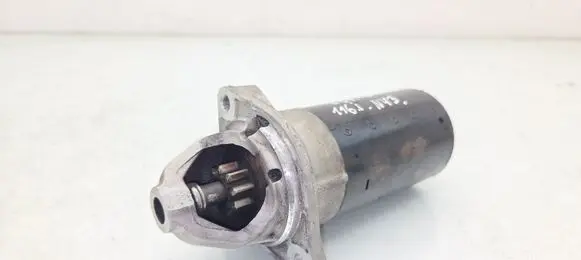 BMW 1 E81 E87 Starter motor 7589352