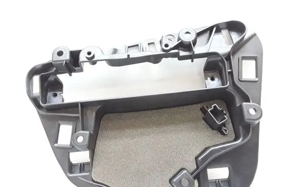 Volvo XC60 Dash center speaker frame 30781190