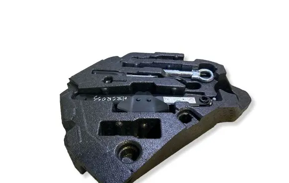 Citroen C3 Aircross Spare wheel section trim 39138951