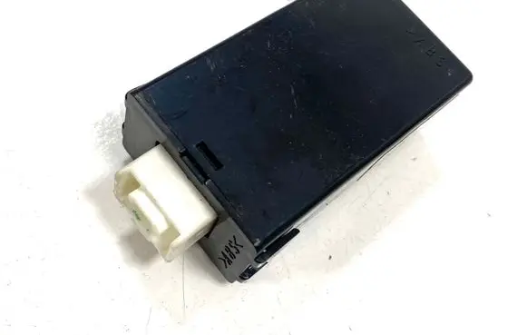 Mazda CX-7 Door central lock control unit/module EG52675DZ X1T43873M 7529