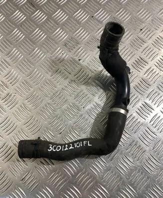 Engine coolant pipe/hose